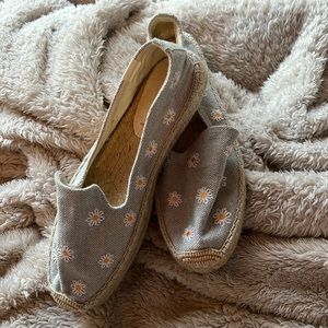 Soludos Chambray Daisy Espadrilles Sz 7
